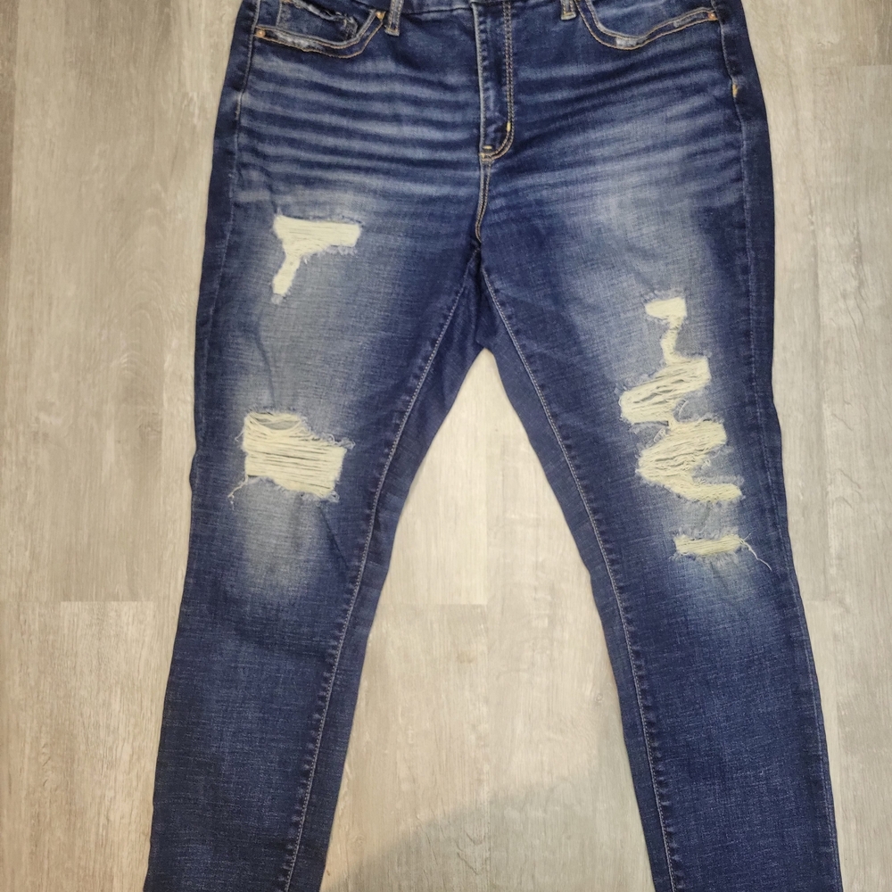 BKE Distressed Blue Women's Skinny Jeans Curvy Fit